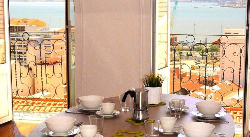 Flores Terrace Apartment Lisboa Δωμάτιο φωτογραφία